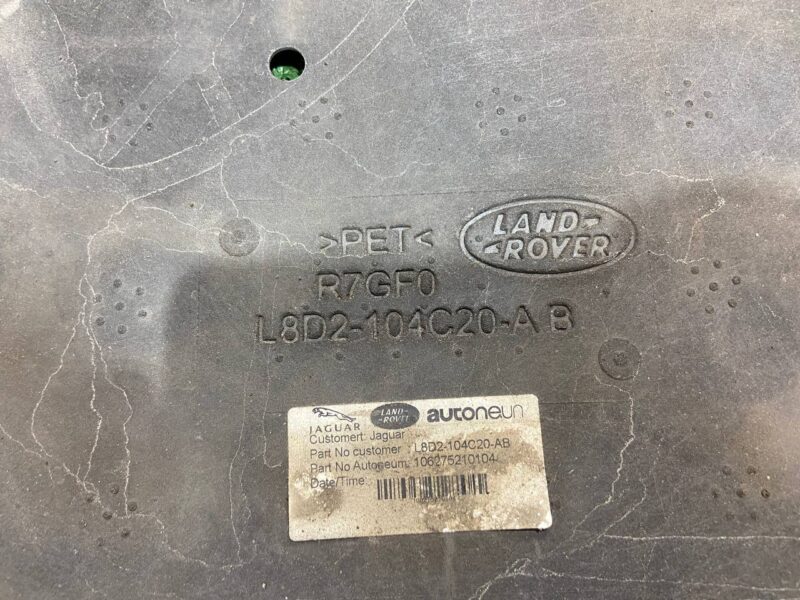 LR135170 Underbody protection rear right Range Rover Evoque New L551 (2019-) Used cost 150 € in stock 1 pcs.