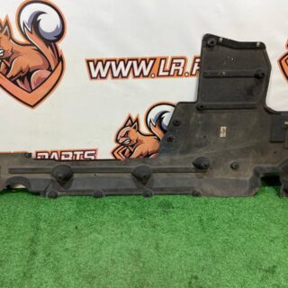 LR135170 Underbody protection rear right Range Rover Evoque New L551 (2019-) Used cost 150 € in stock 1 pcs.
