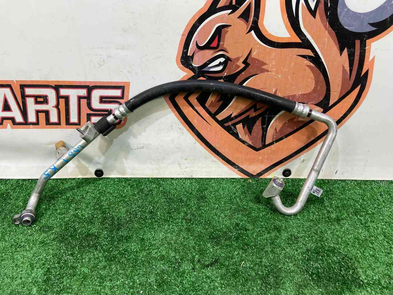 LR135177 Air conditioning pipe Range Rover Evoque New L551 (2019-) used cost € in stock 1 pcs.