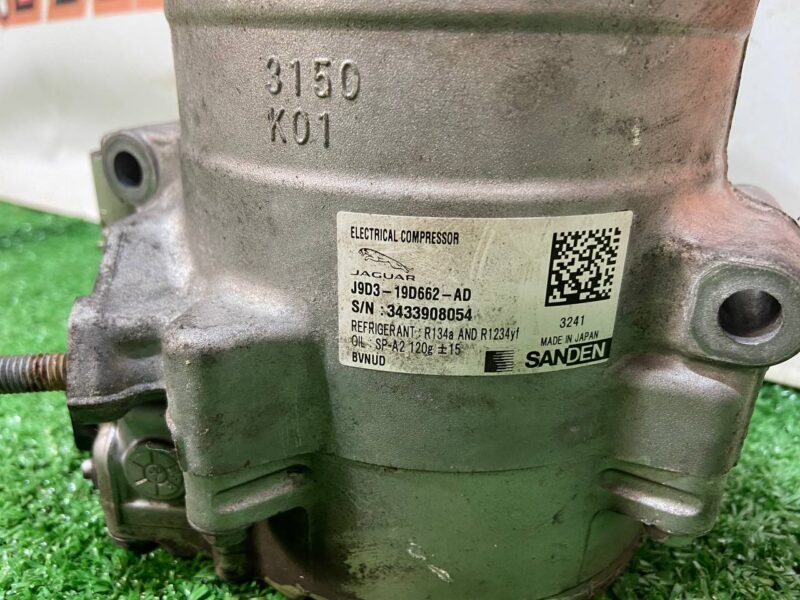 LR135188 Air conditioner compressor Range Rover Evoque New L551 (2019-) used cost 400 € in stock 1 pcs.