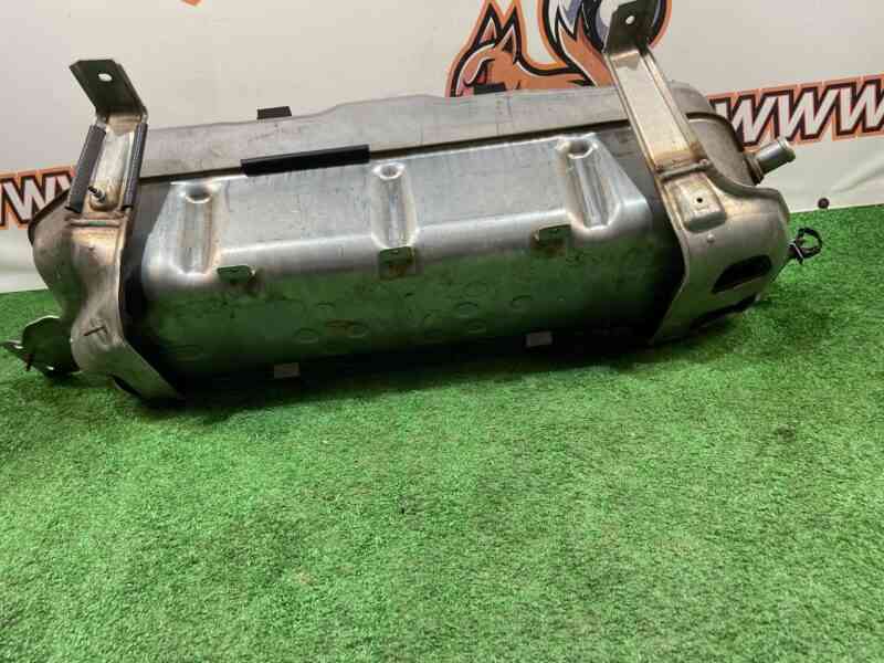 LR135216 Used fuel tank 1.5 Range Rover Evoque New L551 (2019-) cost 300 € in stock 1 pcs.