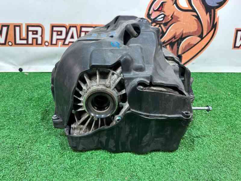 LR135263 Rear differential Range Rover Evoque New L551 (2019-) used cost  € in stock 2 pcs.