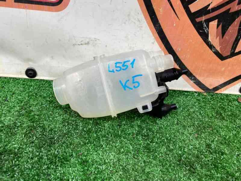 LR135267 Battery expansion tank Range Rover Evoque New L551 (2019-) used cost 45 € in stock 2 pcs.