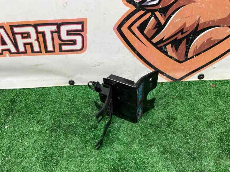 LR135276 Battery bracket Range Rover Evoque New L551 (2019-) USED cost 70 € in stock 1 pcs.