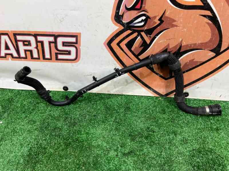 LR135343 Cooling system hose Range Rover Evoque New L551 (2019-) used cost 39 € in stock 2 pcs.