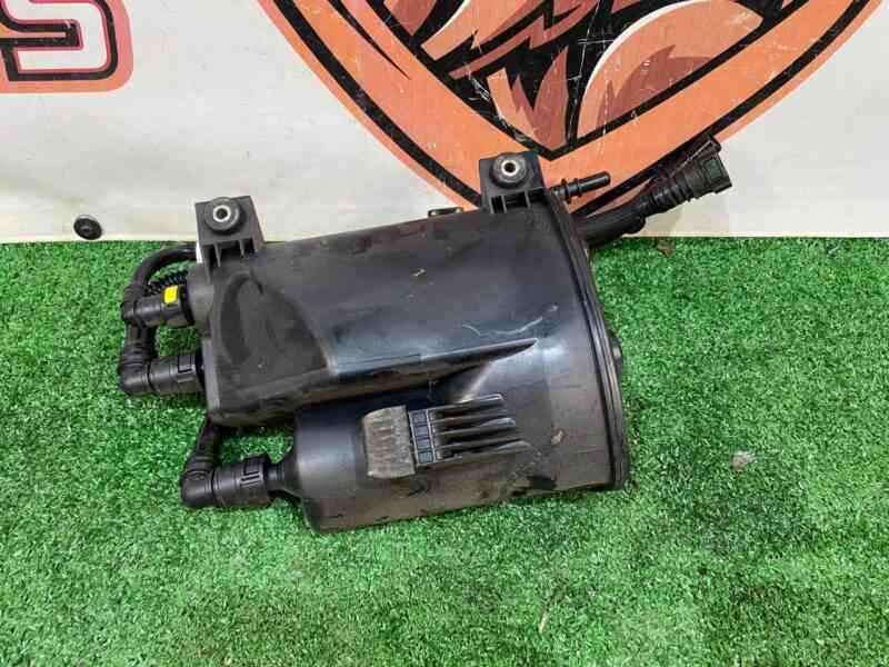 LR135805 Fuel filter assembly Range Rover Evoque New L551 (2019-) Used cost 200 € in stock 1 pcs.