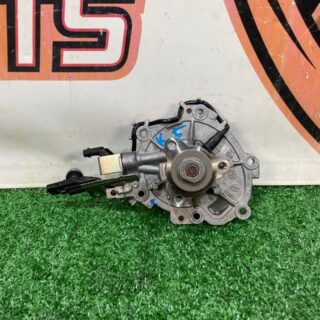 LR139925 Water pump Range Rover Evoque New L551 (2019-) used cost 67,52 € in stock 1 pcs.