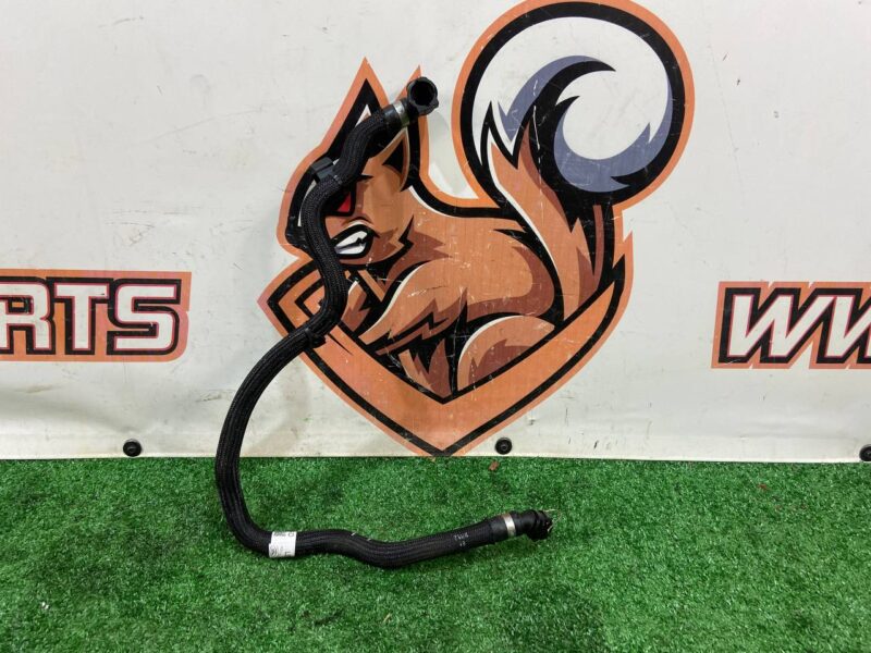 LR140607 Radiator hose Range Rover Evoque New L551 (2019-) used cost  € in stock 1 pcs.