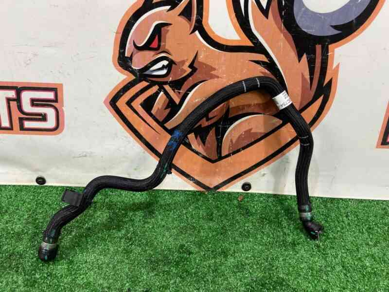 LR140607 Radiator hose Range Rover Evoque New L551 (2019-) used cost  € in stock 1 pcs.
