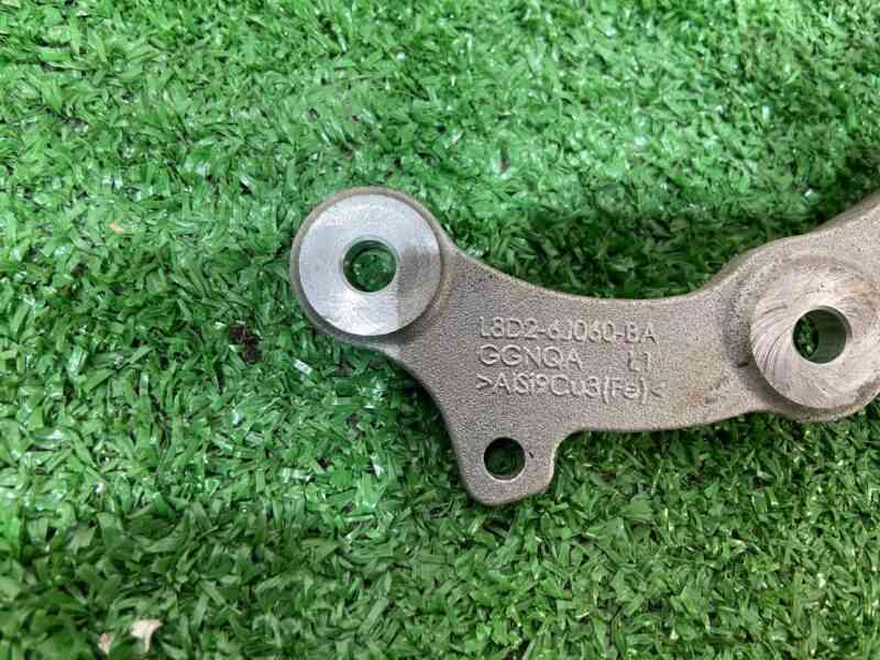 LR144676 Bracket for engine Range Rover Evoque New L551 (2019-) used cost 60 € in stock 1 pcs.