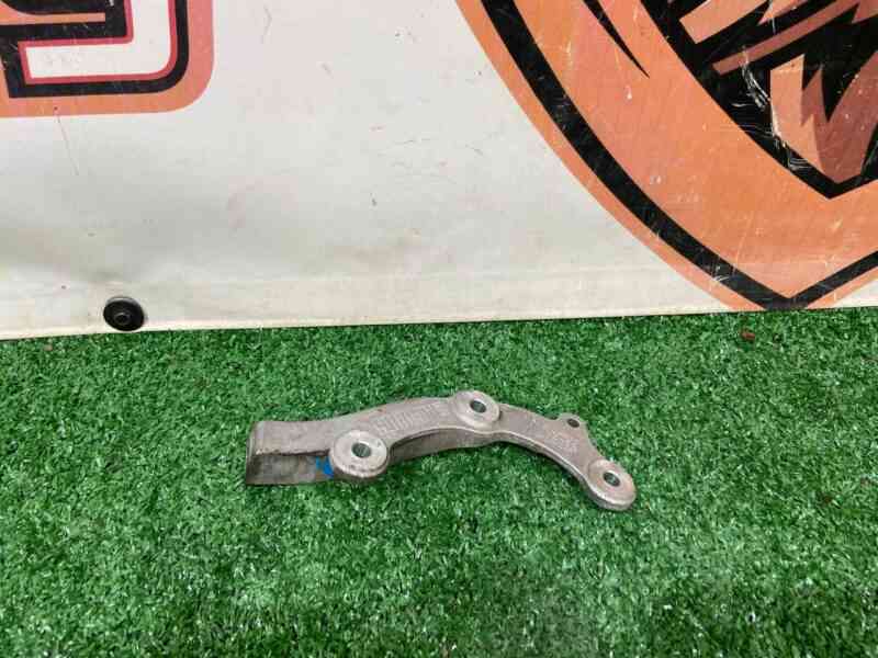 LR144676 Bracket for engine Range Rover Evoque New L551 (2019-) used cost 60 € in stock 1 pcs.