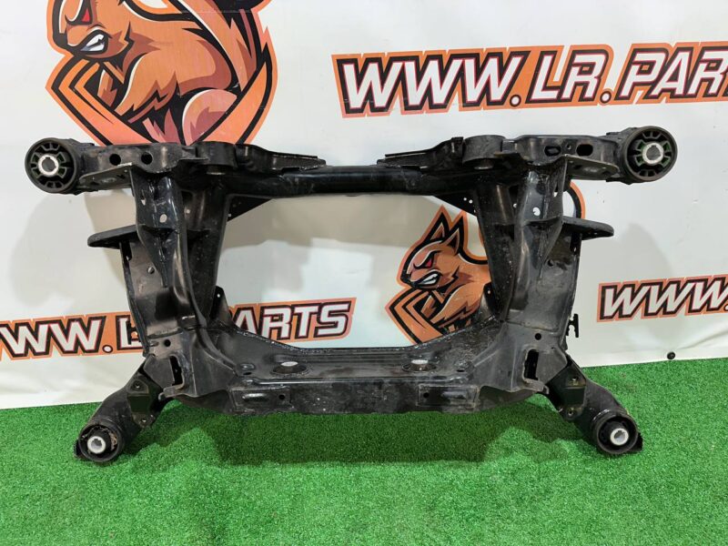 LR145211 Rear suspension beam Range Rover Evoque New L551 (2019-) used cost 400 € in stock 1 pcs.