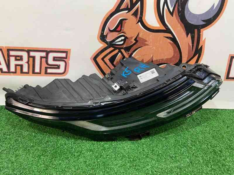LR159606 Right LED headlight complete Range Rover Evoque New L551 (2019-) Used cost 1 000 € in stock 1 pcs.