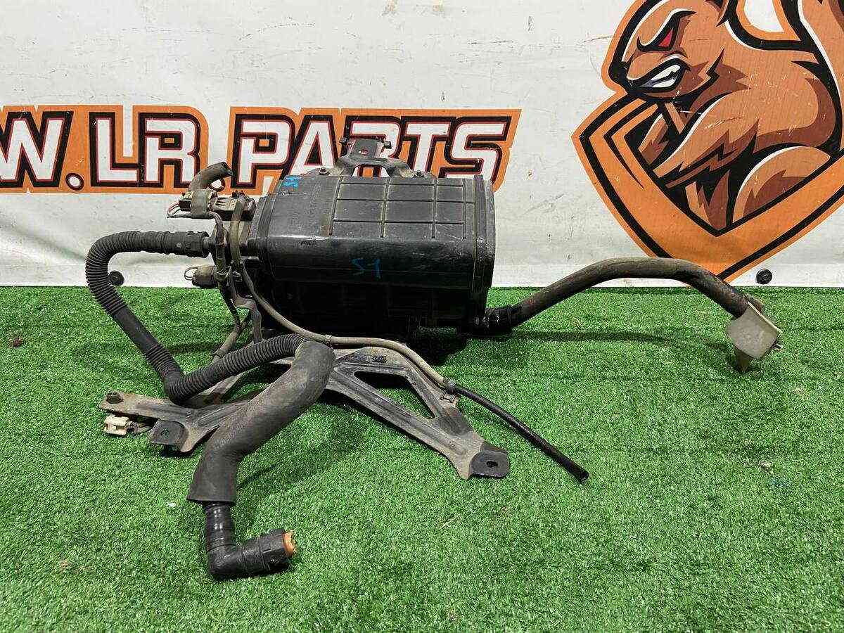 PE8V1396ZA Gasoline Vapor Absorber MAZDA 3 Used