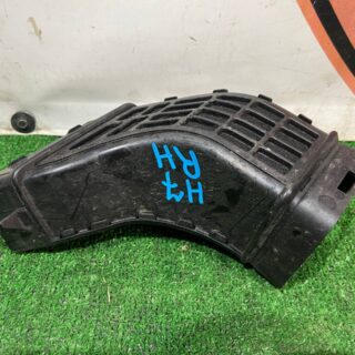 T2H2692 Air duct lower right JAGUAR XF Used cost 30 € in stock 2 pcs.