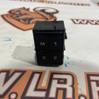 T2H3542 Seat memory control button block Jaguar F-Pace X761 (2017-) used cost 90 € in stock 1 pcs.