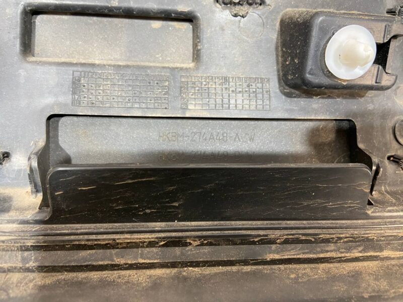 T4A13644LML Rear right door molding Jaguar F-Pace X761 (2017-) used cost 80 € in stock 1 pcs.