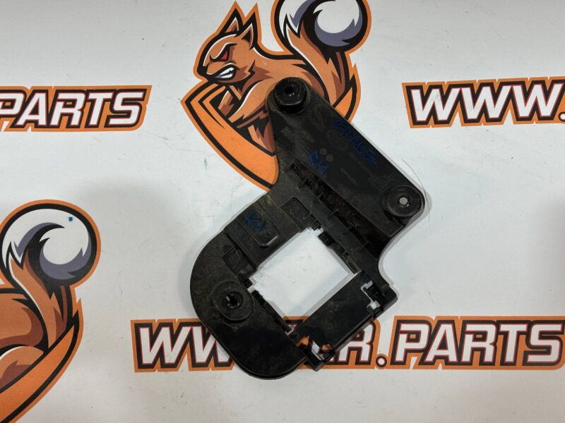 T4A39708 Left blind spot sensor Jaguar F-Pace X761 (2017-) used cost 15 € in stock 1 pcs.