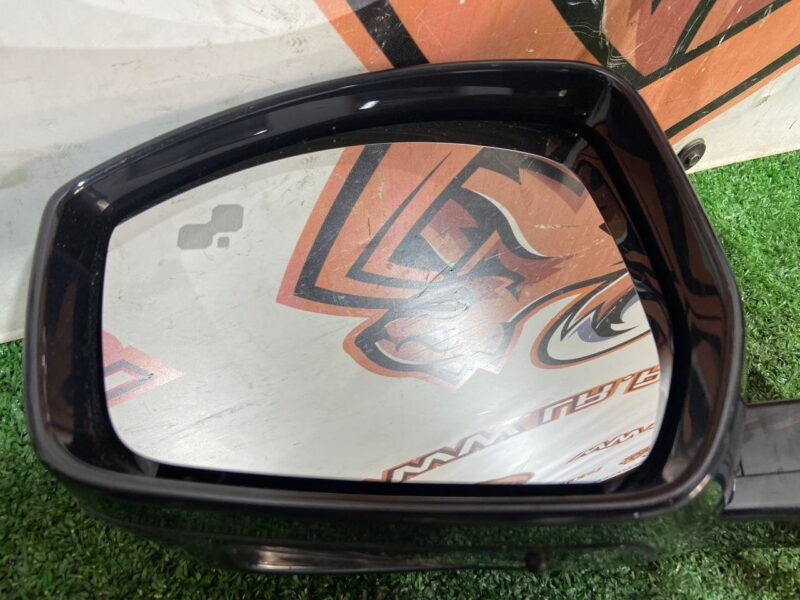 T4A44279 Left exterior mirror 2021- complete + camera + blind spots - anti-glare Jaguar F-Pace X761 (2017-) Used cost 650 € in stock 1 pcs.