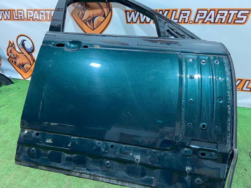 LR036399 Front right door Range Rover L405 (2013-2021) Used cost 550 € in stock 10 pcs.