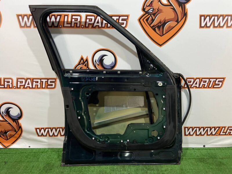 LR036400 Front left door Range Rover L405 (2013-2021) Used cost 550 € in stock 9 pcs.