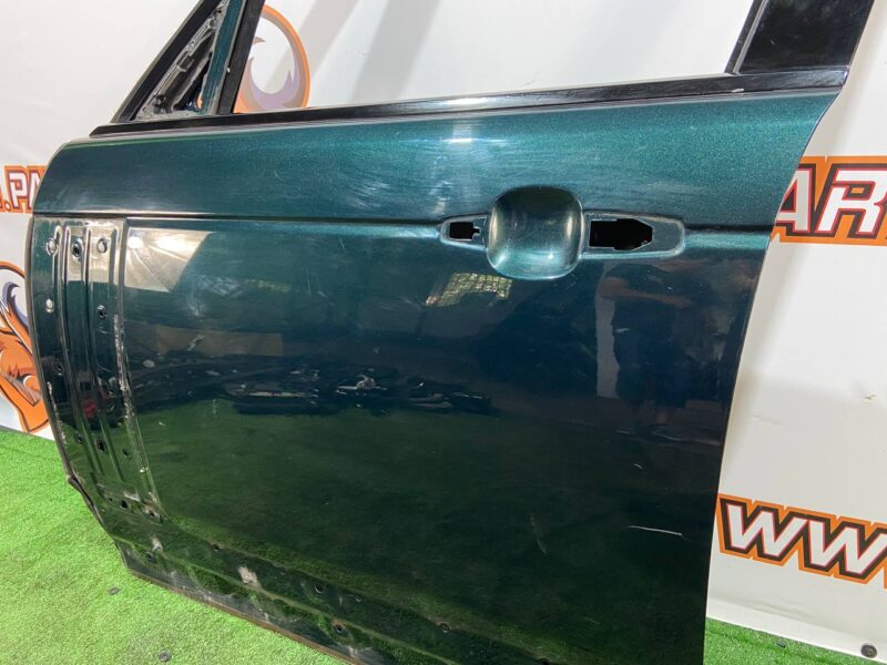 LR036400 Front left door Range Rover L405 (2013-2021) Used cost 550 € in stock 9 pcs.