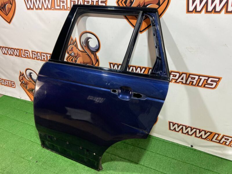 LR036403 door rear left Range Rover L405 Used cost 650 € in stock 6 pcs.