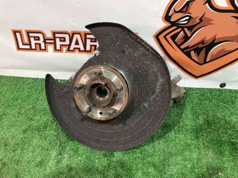 LR038551 Rear left axle assembly with hub Range Rover L405 (2013-2021) Used cost 150 € in stock 3 pcs.