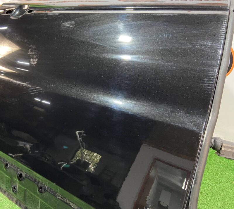 LR044226 Front right door Range Rover Sport L494 (2014-2022) Used cost 410 € in stock 4 pcs.