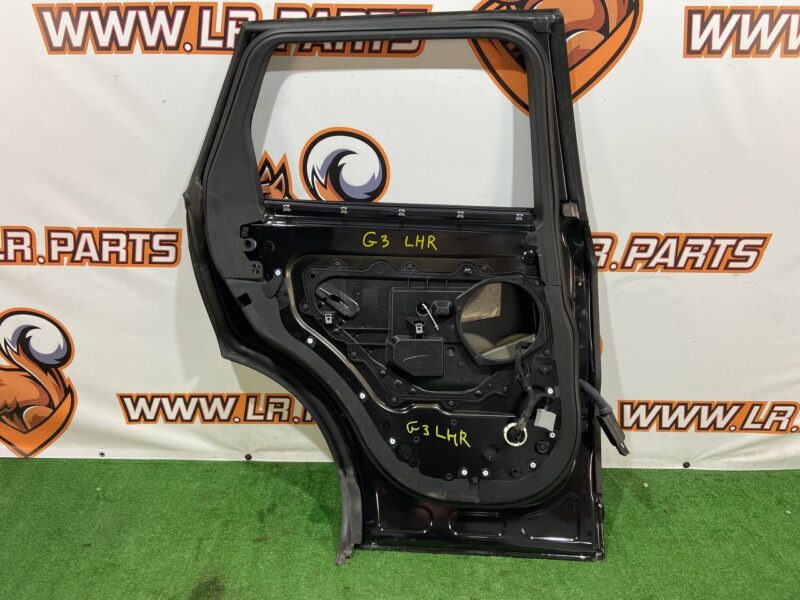 LR044229 Rear left door Range Rover Sport L494 (2014-2022) Used cost 410 € in stock 3 pcs.