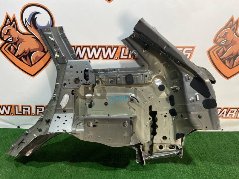 LR044372 Quarter rear right Range Rover Sport L494 Used cost 430 € in stock 6 pcs.