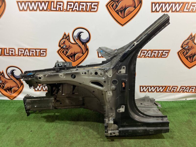 LR044376 Quarter front left Range Rover Sport L494 (2014-2022) Used cost 500 € in stock 1 pcs.