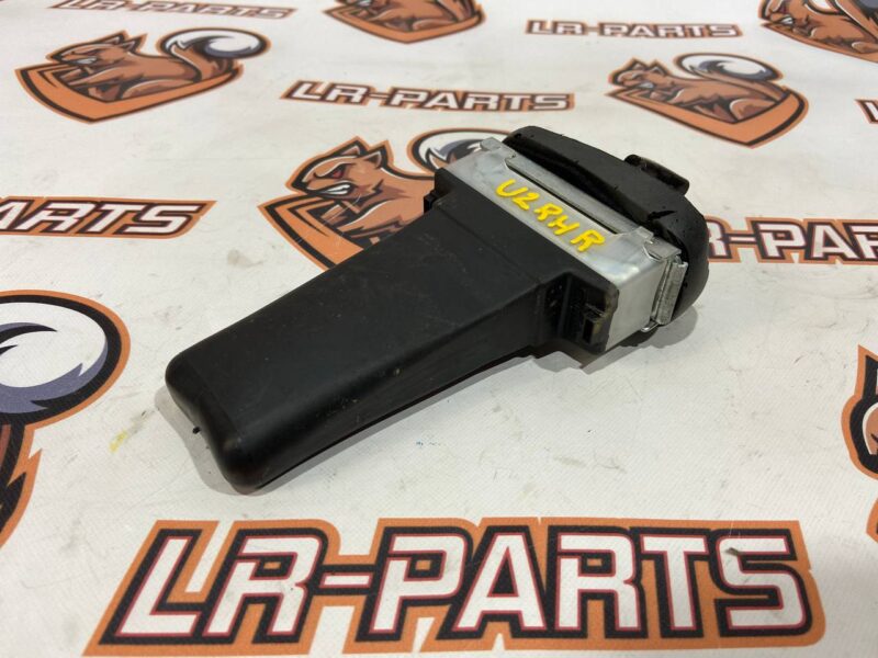 LR045541 Rear door limiter Range Rover Sport L494 (2014-2022) Used cost 10 € in stock 5 pcs.