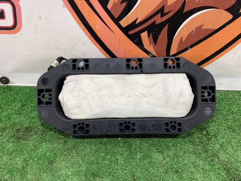 LR060760 Airbag passenger Land Rover Discovery Sport L550 (2015-) Used cost 250 € in stock 8 pcs.