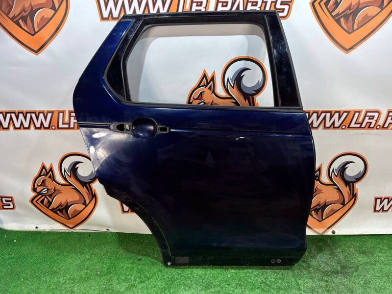 LR061284 Rear right door Land Rover Discovery Sport L550 (2015-) Used cost 500 € in stock 1 pcs.