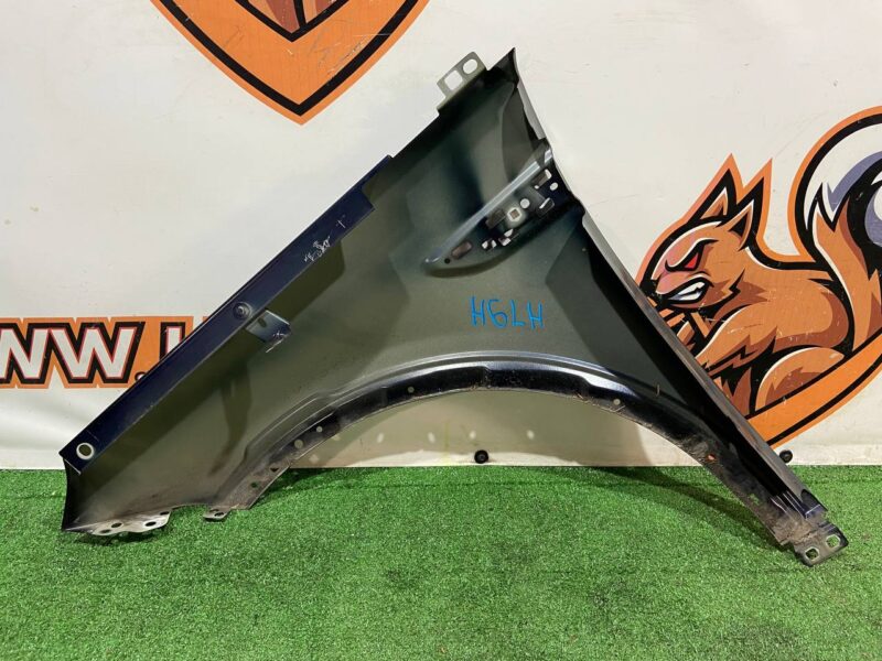 LR061383 Front right wing Land Rover Discovery Sport L550 (2015-) Used cost 300 € in stock 5 pcs.