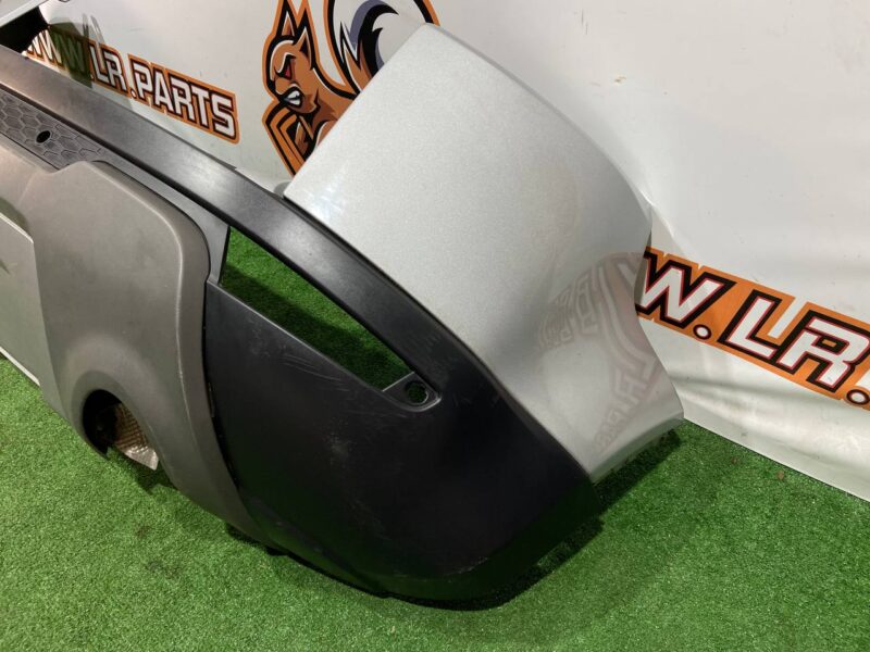 LR074961 Rear bumper RANGE ROVER EVOQUE L538 2011-2018 Used cost 250 € in stock 1 pcs.