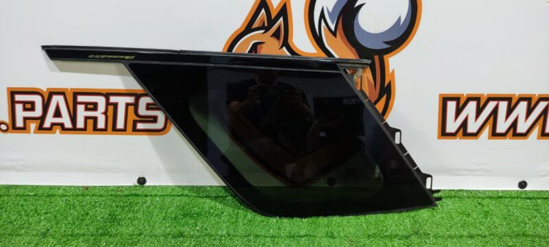 LR078383 Left rear body glass Land Rover Discovery Sport L550 (2015-) Used cost 150 € in stock 3 pcs.