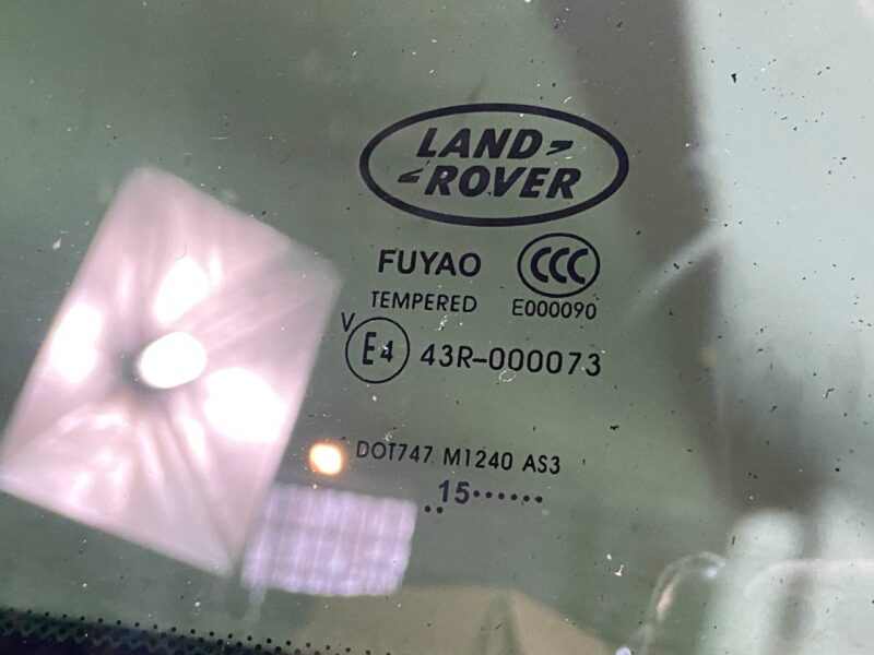 LR078383 Left rear body glass Land Rover Discovery Sport L550 (2015-) Used cost 150 € in stock 3 pcs.