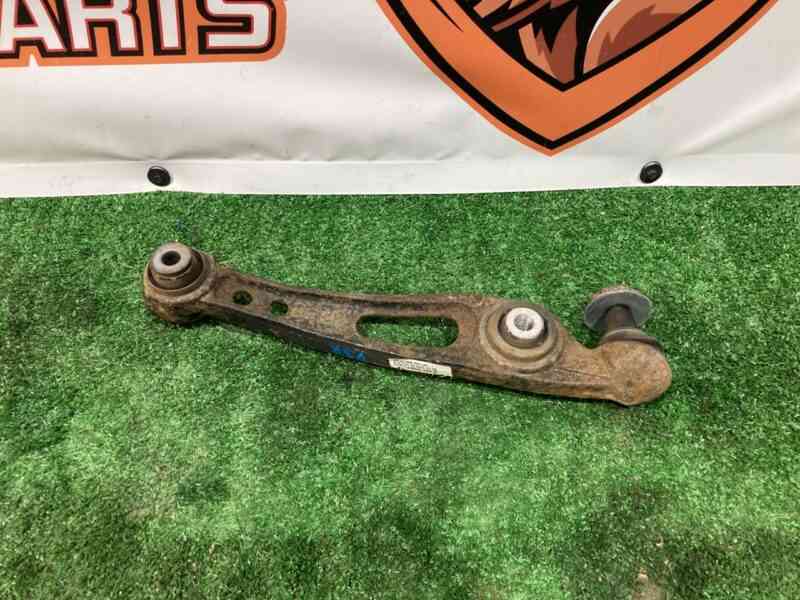 LR078476 Lever front right lower (rear) Range Rover L405 (2013-2021) Used cost 100 € in stock 7 pcs.