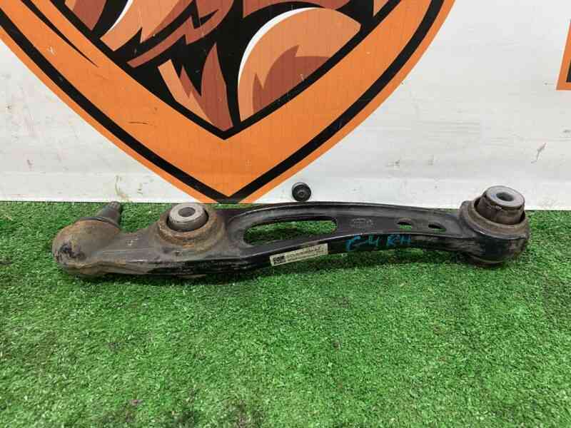LR078476 Lever front right lower (rear) Range Rover L405 (2013-2021) Used cost 100 € in stock 7 pcs.