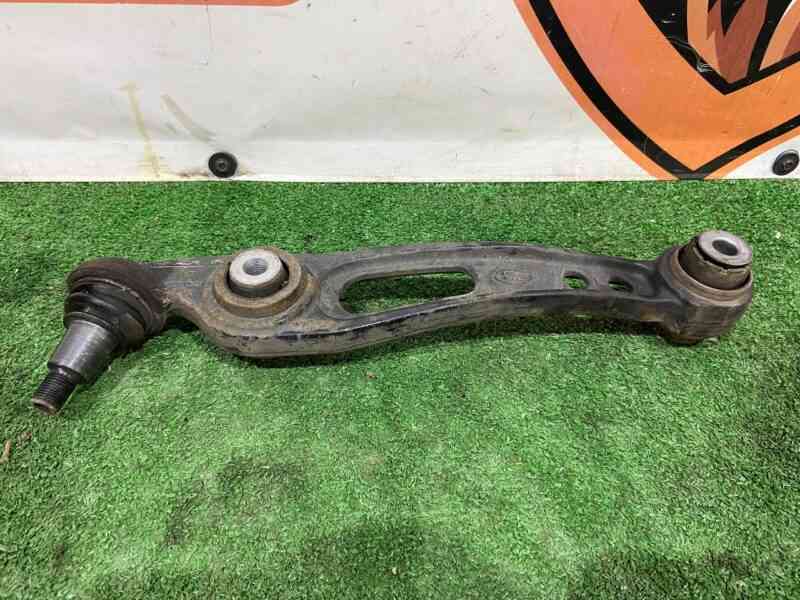 LR078478 Lever front left lower rear Range Rover L405 (2013-2021) Used cost 100 € in stock 4 pcs.