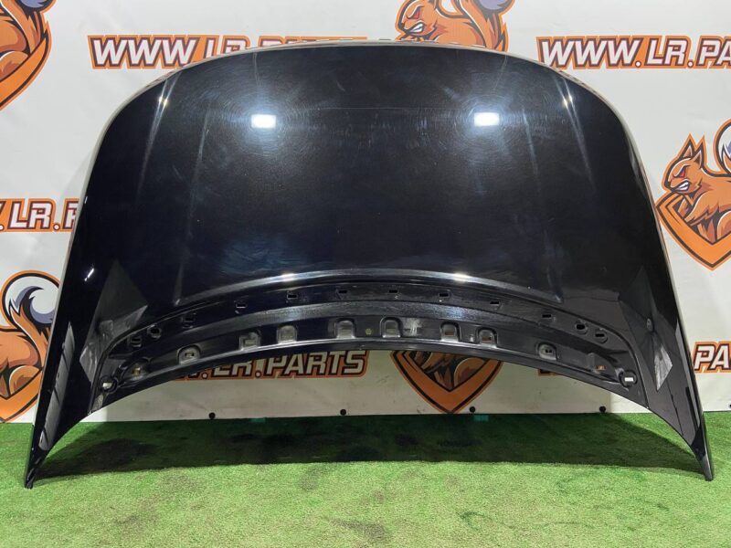LR078571 Hood for Range Rover L405 (2013-2021) pre-2018 Used cost 900 € in stock 6 pcs.