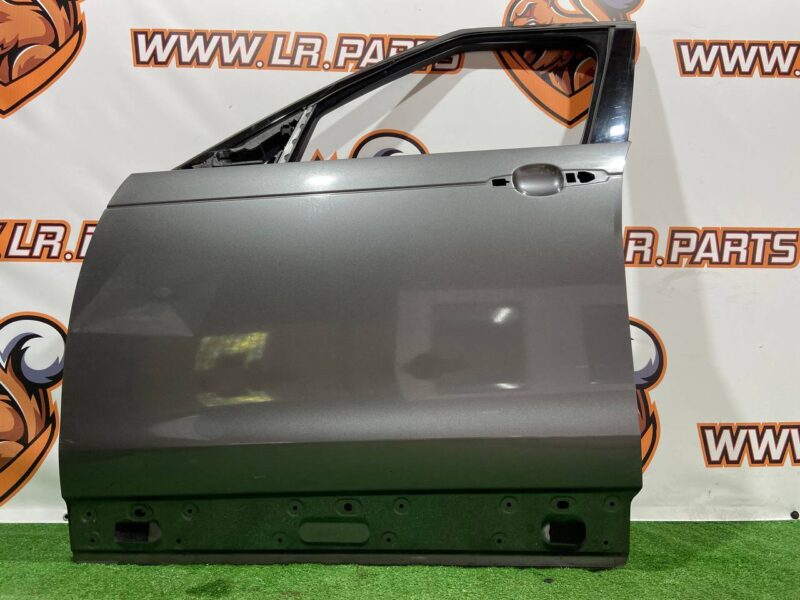 LR080196 Front left door Land Rover Discovery 5 L462 (2017-) USED cost 450 € in stock 3 pcs.