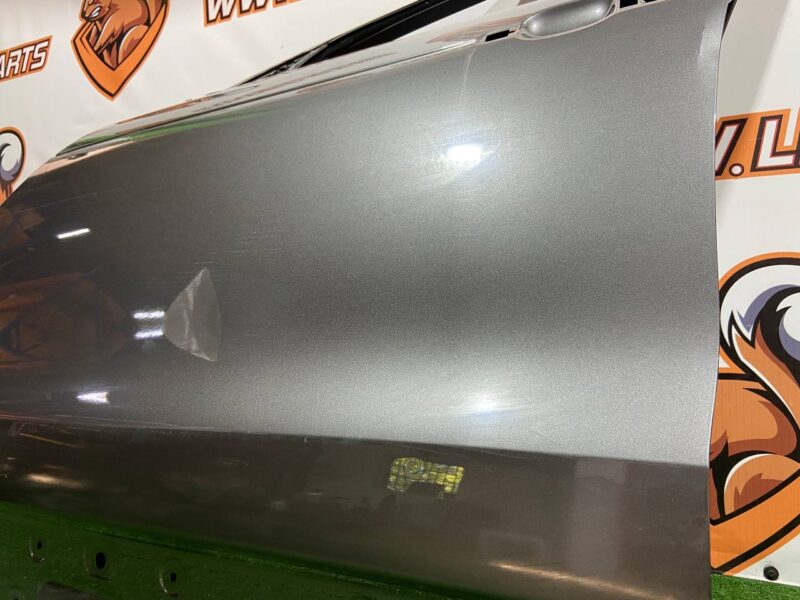 LR080196 Front left door Land Rover Discovery 5 L462 (2017-) USED cost 450 € in stock 3 pcs.