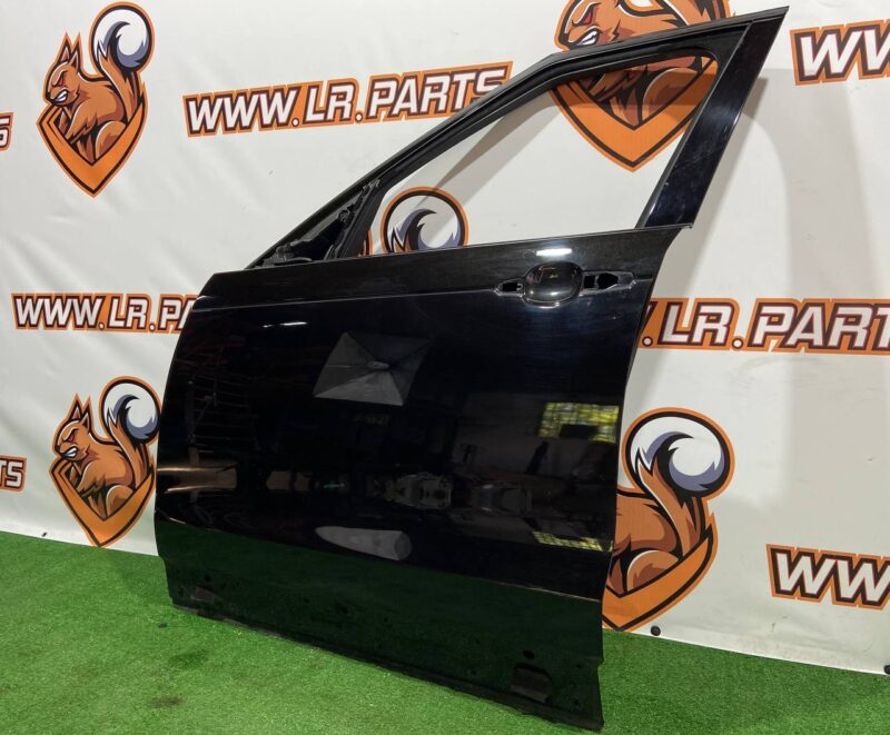 LR080196 Front left door Land Rover Discovery 5 L462 (2017-) USED cost 450 € in stock 3 pcs.