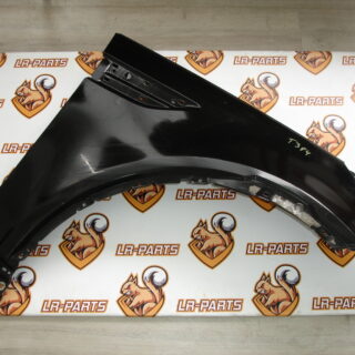 LR080199 Front right wing LAND ROVER DISCOVERY 5 Used cost 256,2 € in stock 2 pcs.