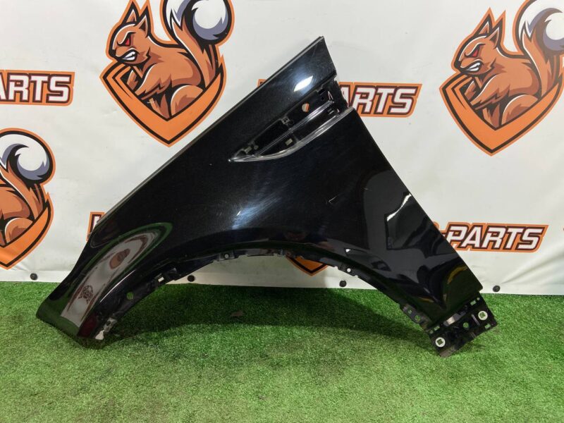 LR080200 Front left fender Land Rover Discovery 5 L462 (2017-) USED cost 295 € in stock 1 pcs.