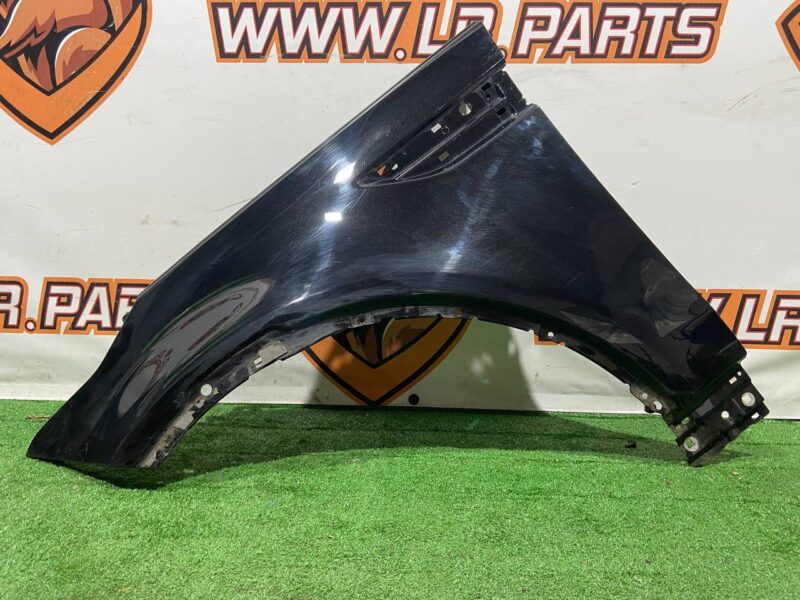 LR080200 Front left fender Land Rover Discovery 5 L462 (2017-) USED cost 295 € in stock 1 pcs.