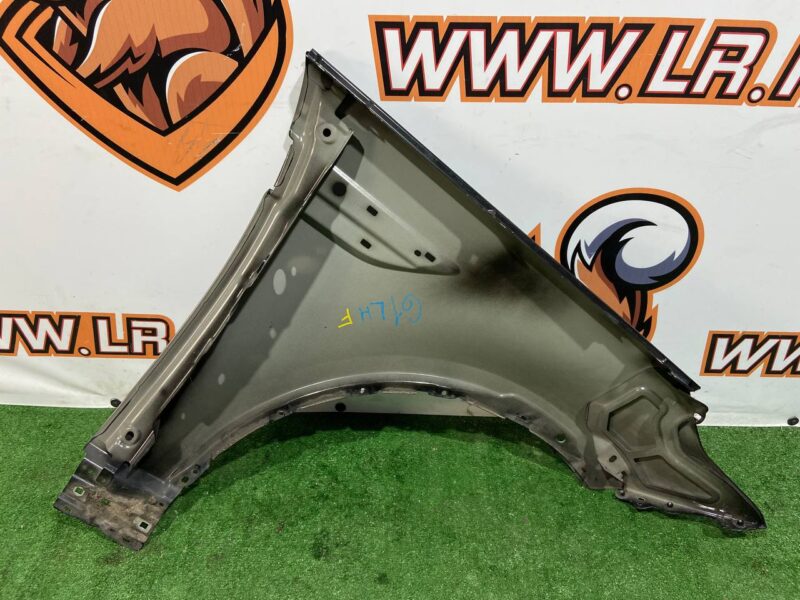 LR080200 Front left fender Land Rover Discovery 5 L462 (2017-) USED cost 295 € in stock 1 pcs.